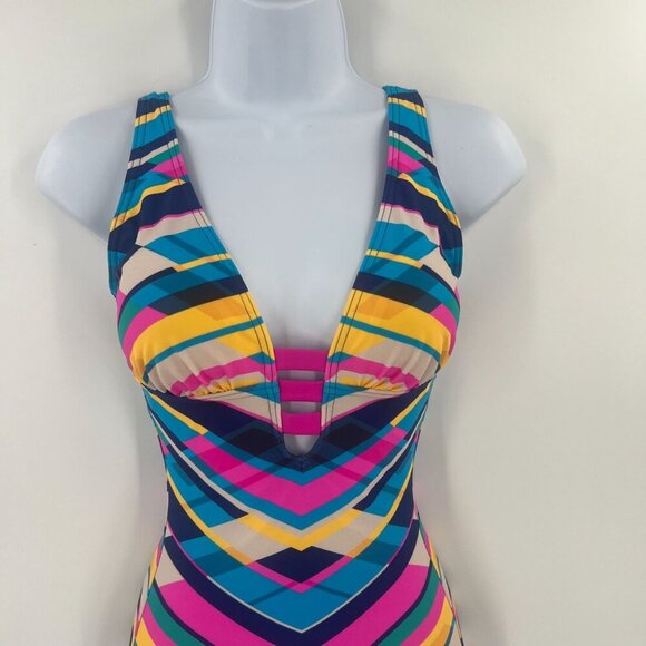 Figleaves Women Size 8L Colorful Geometric One Piece Swimsuit - Picture 10 of 12